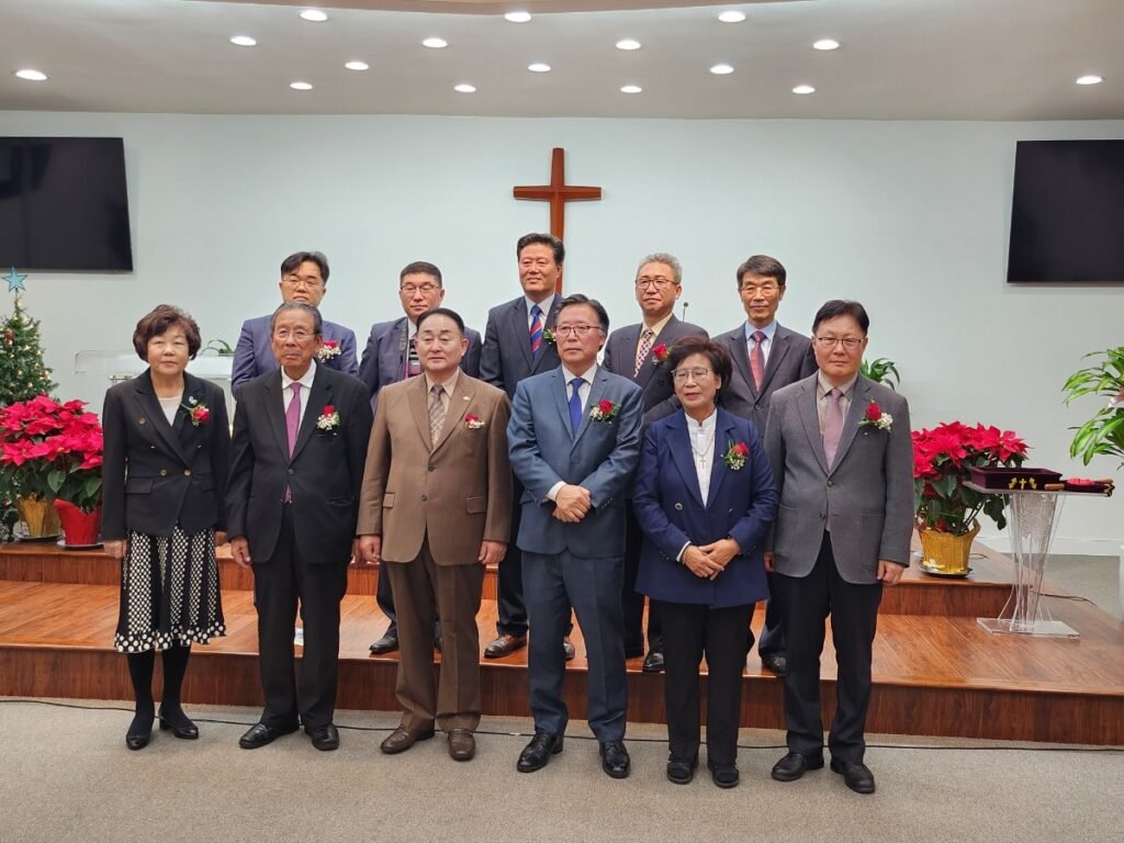 남가주기독교교회협의회 제 55대 회장단 취임 감사예배 남가주기독교교회협의회 제 55대 회장단 취임 감사예배